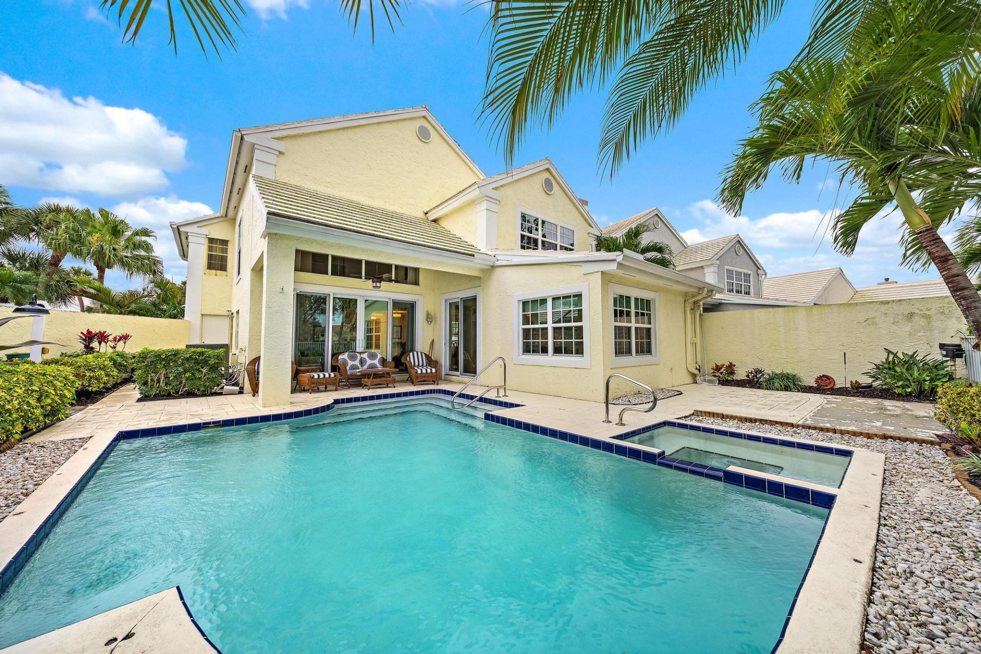 18 Windsor Lane, Palm Beach Gardens, FL 33418 Photo