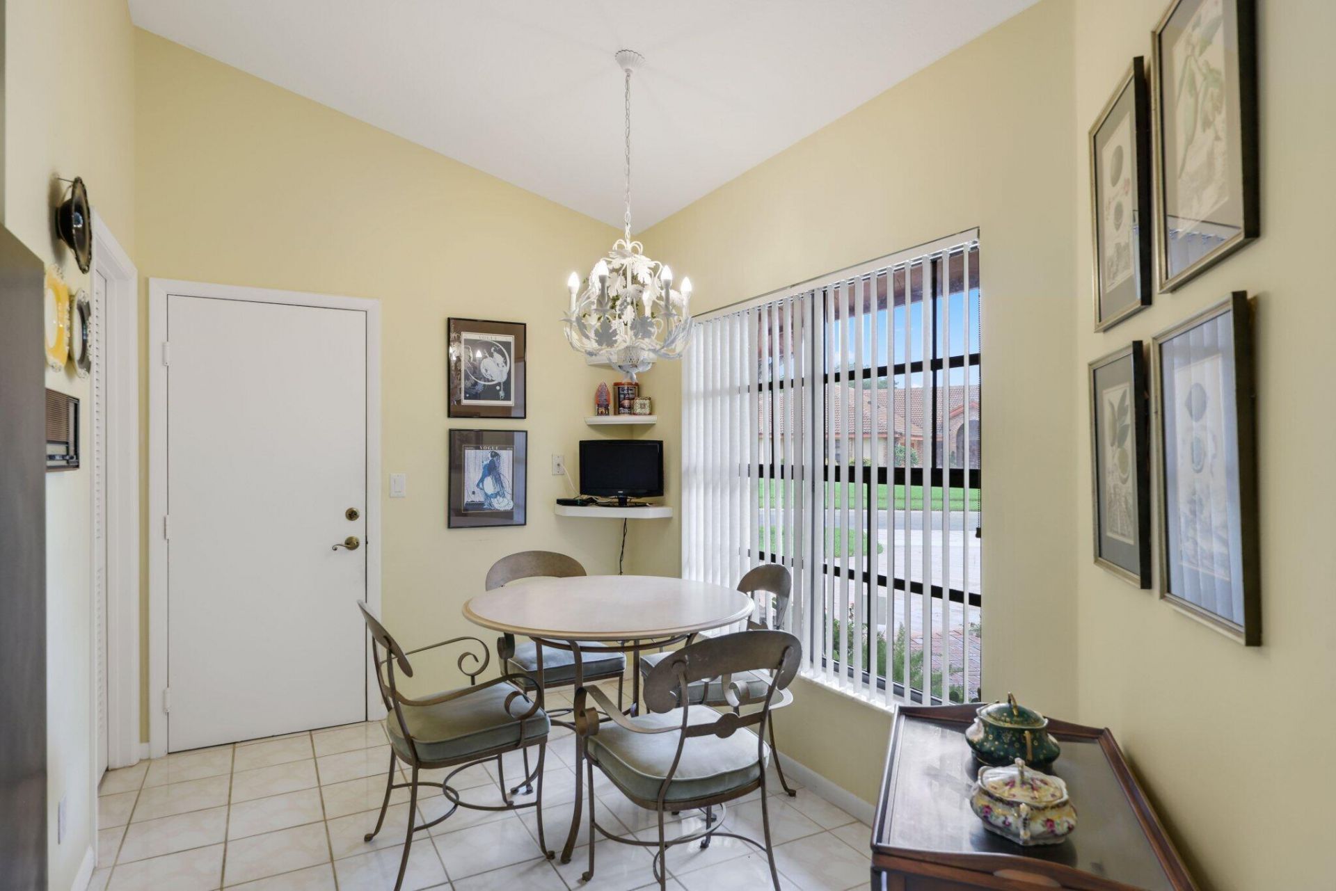 8423 Juddith Avenue, Boynton Beach, FL 33472 Photo