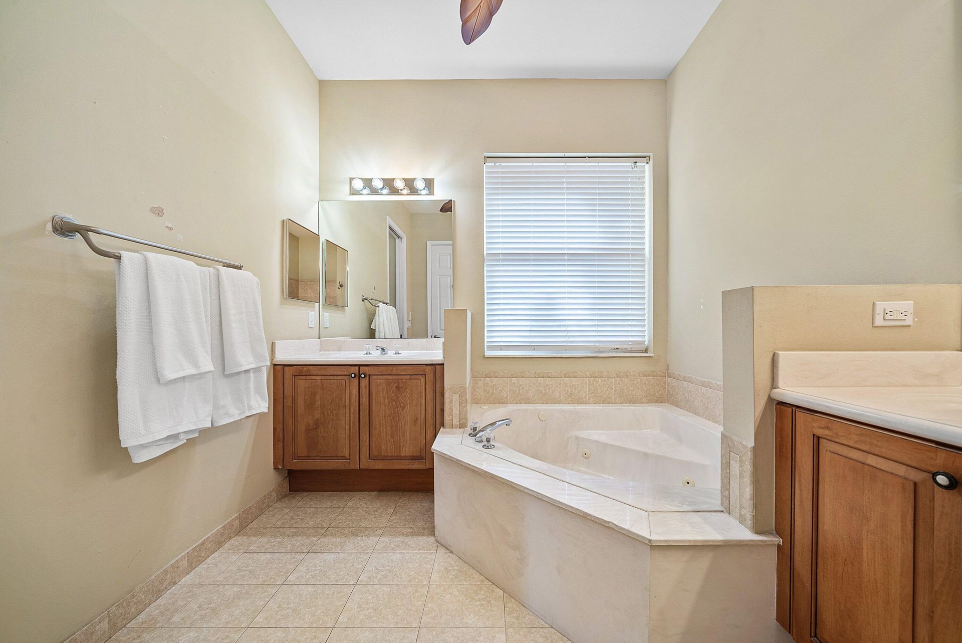 3188 Santa Margarita Road, West Palm Beach, FL 33411 Photo