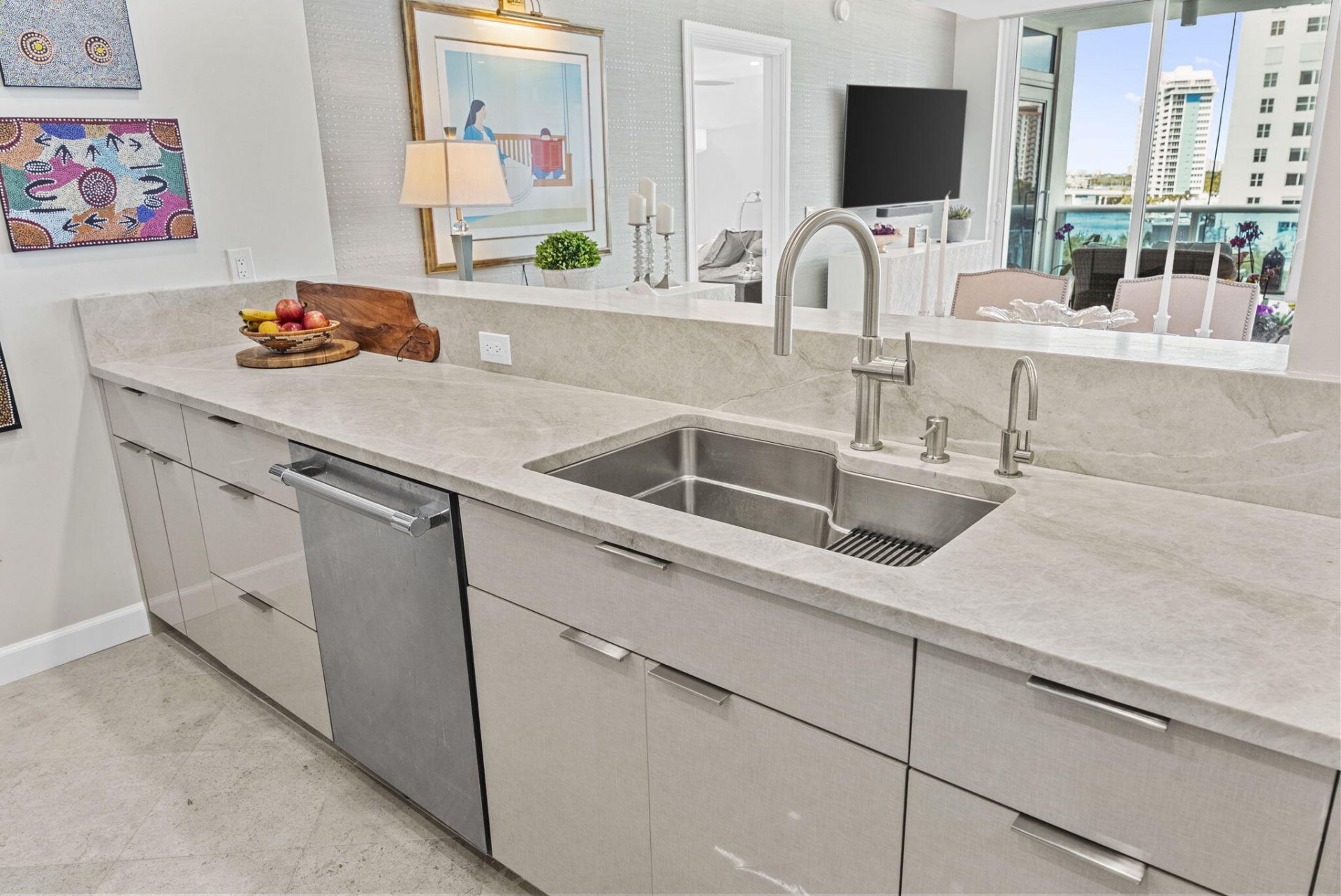 715 Bayshore Drive, Unit 606, Fort Lauderdale, FL 33304 Photo