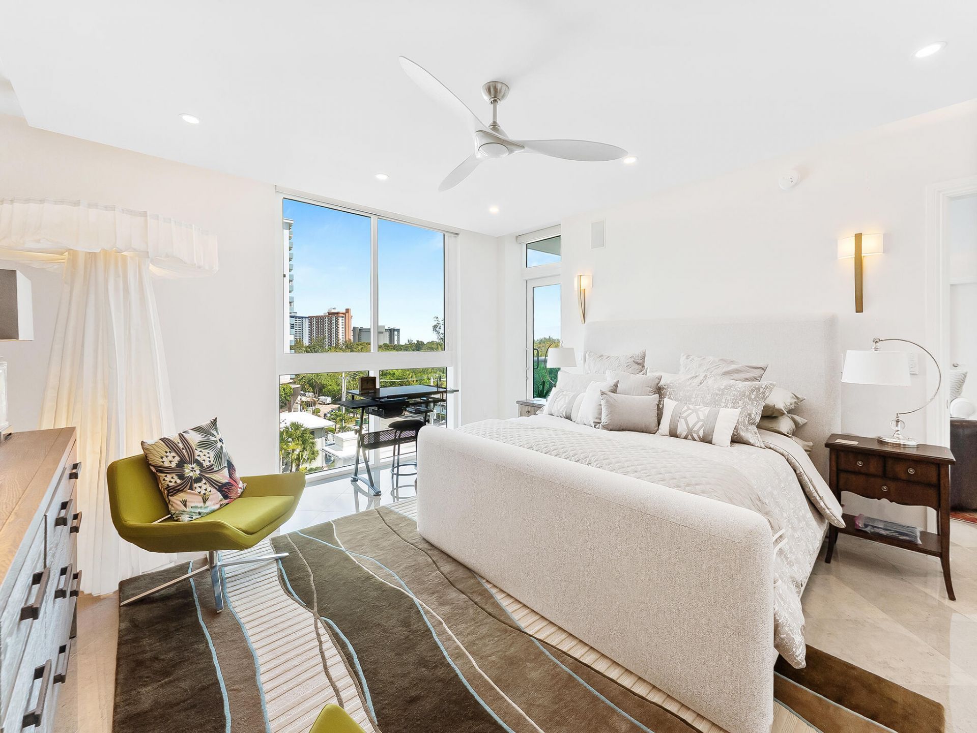 715 Bayshore Drive, Unit 606, Fort Lauderdale, FL 33304 Photo