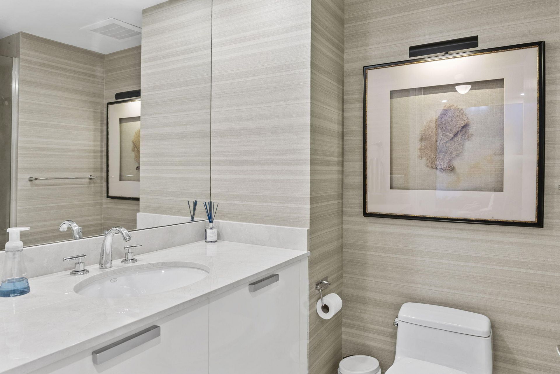 715 Bayshore Drive, Unit 606, Fort Lauderdale, FL 33304 Photo