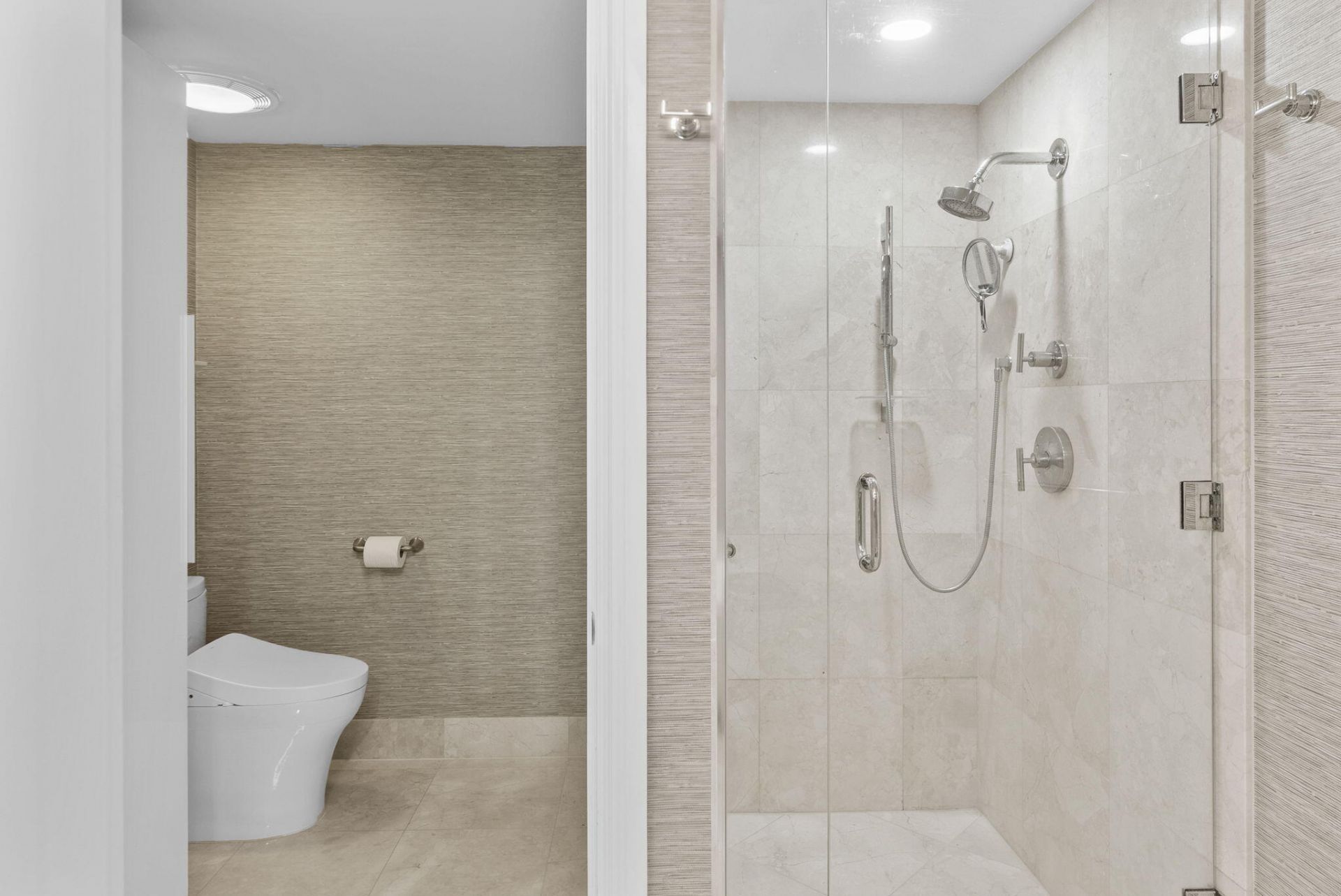 715 Bayshore Drive, Unit 606, Fort Lauderdale, FL 33304 Photo