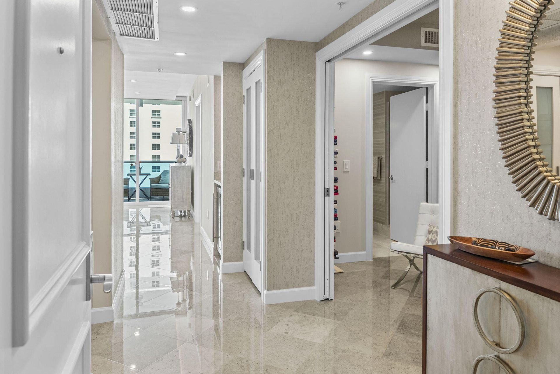 715 Bayshore Drive, Unit 606, Fort Lauderdale, FL 33304 Photo