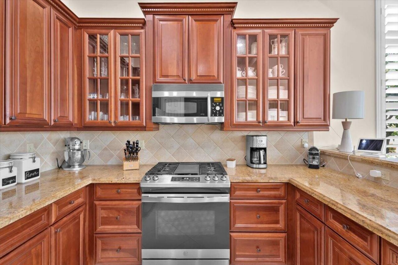 10095 SW Nuova Way, Port Saint Lucie, FL 34986 Photo