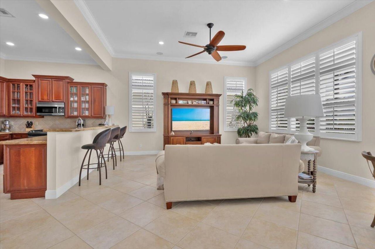 10095 SW Nuova Way, Port Saint Lucie, FL 34986 Photo