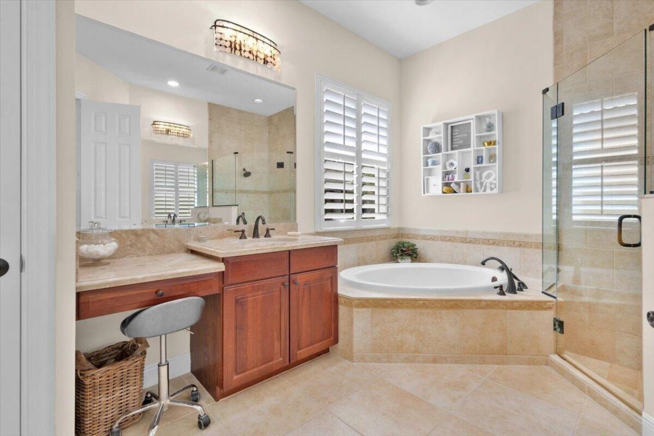 10095 SW Nuova Way, Port Saint Lucie, FL 34986 Photo