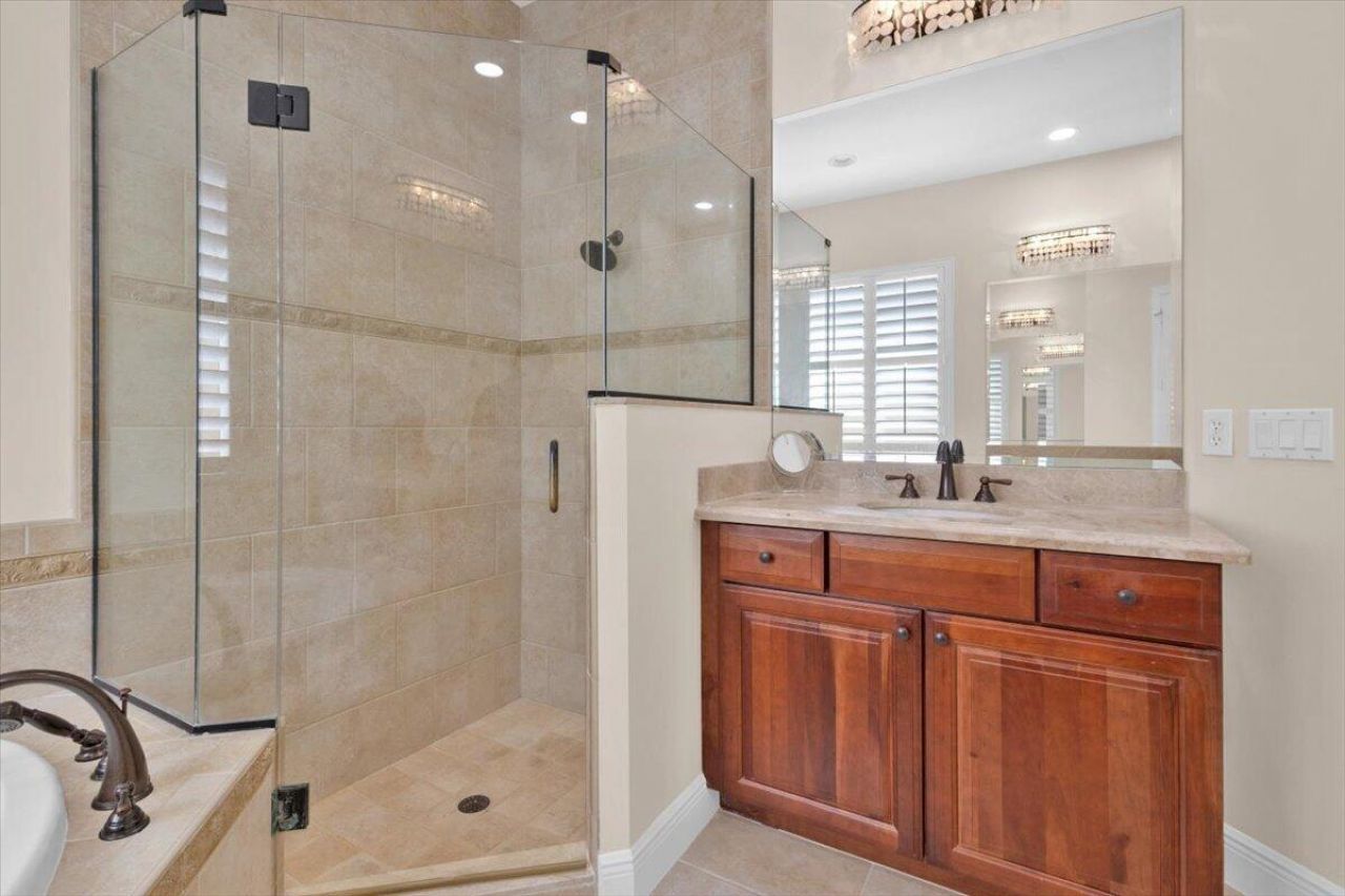 10095 SW Nuova Way, Port Saint Lucie, FL 34986 Photo