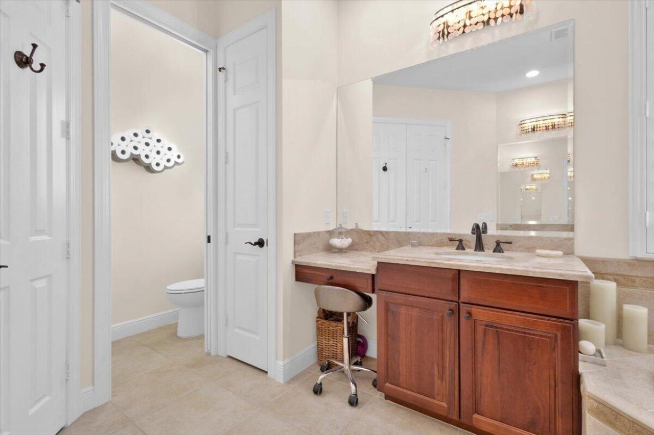 10095 SW Nuova Way, Port Saint Lucie, FL 34986 Photo