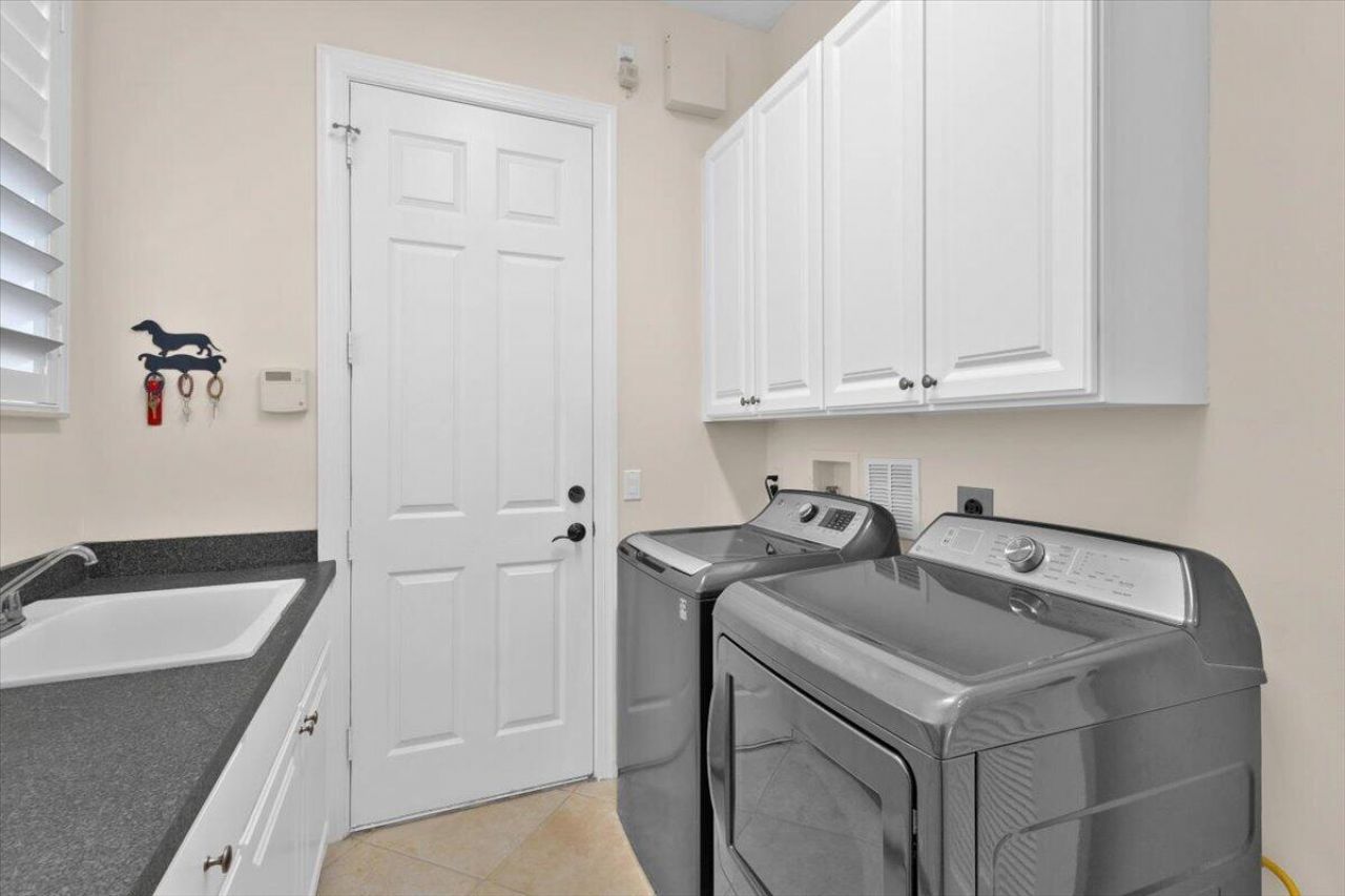 10095 SW Nuova Way, Port Saint Lucie, FL 34986 Photo