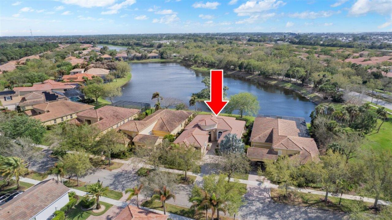 10095 SW Nuova Way, Port Saint Lucie, FL 34986 Photo