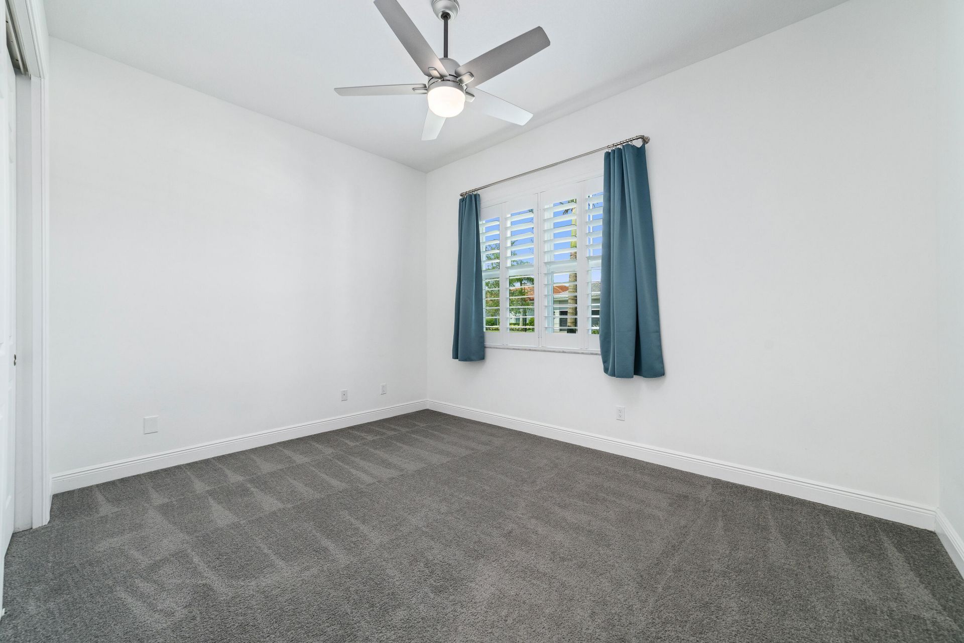 9135 SW Pepoli Way, Port Saint Lucie, FL 34987 Photo