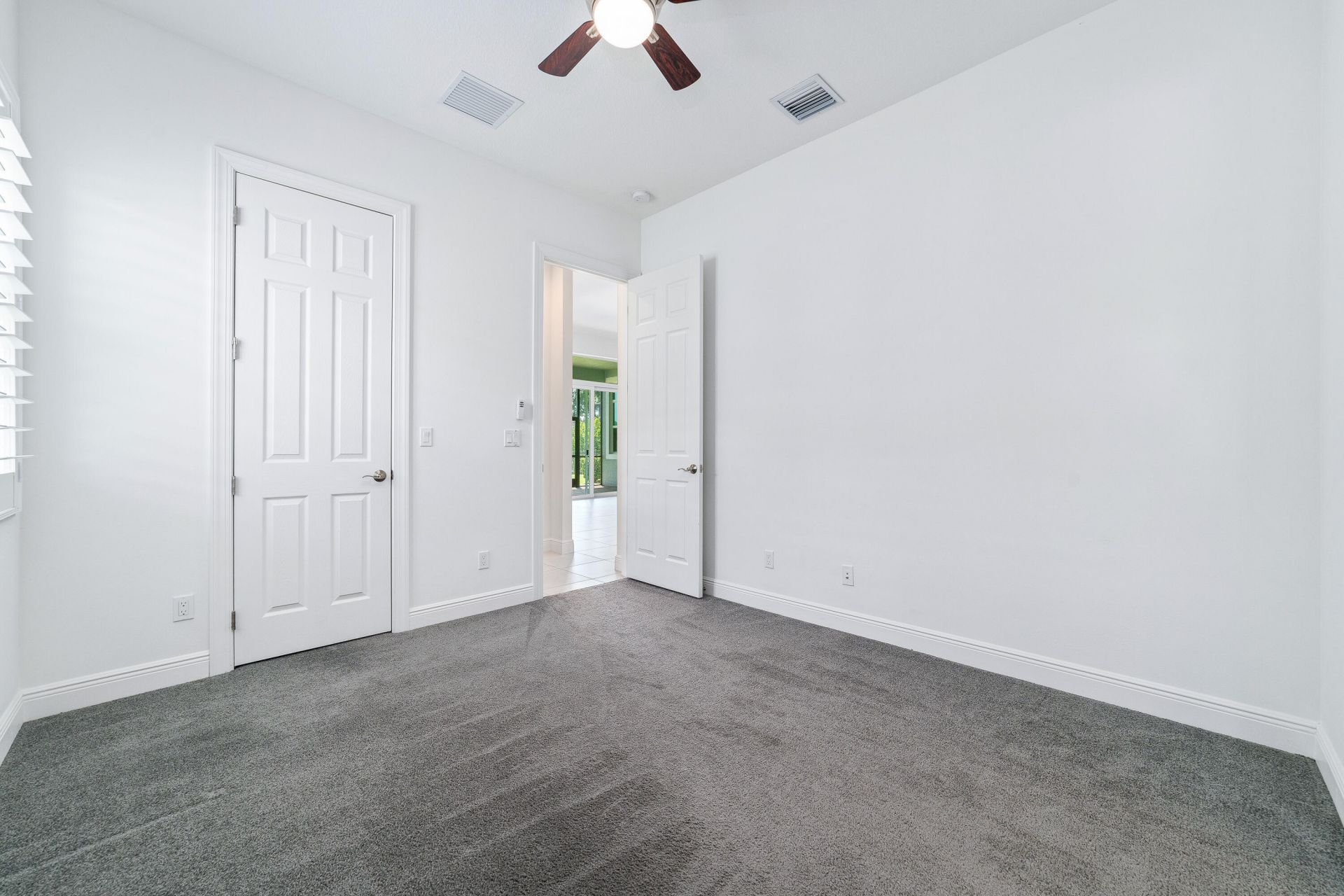9135 SW Pepoli Way, Port Saint Lucie, FL 34987 Photo