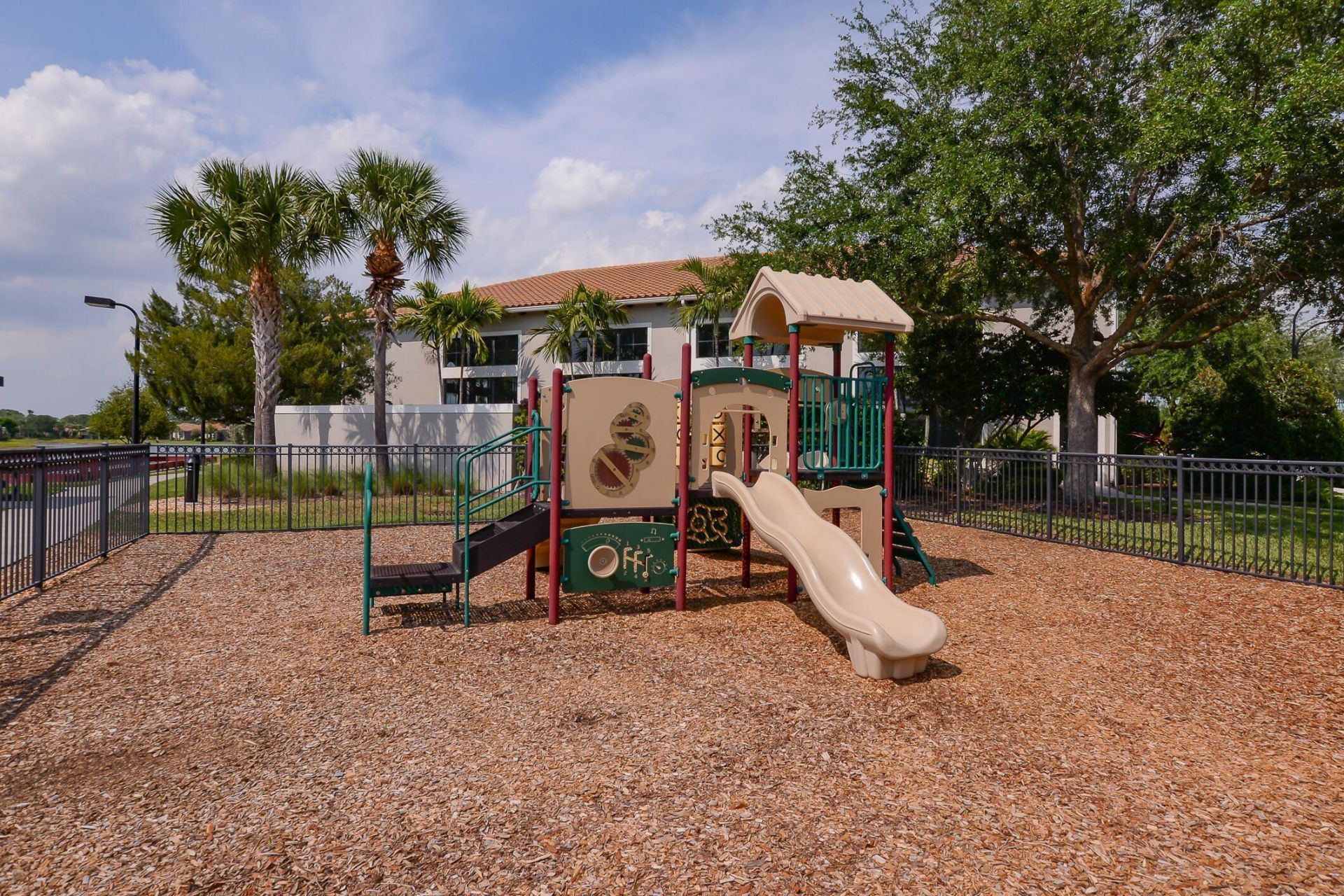 9135 SW Pepoli Way, Port Saint Lucie, FL 34987 Photo