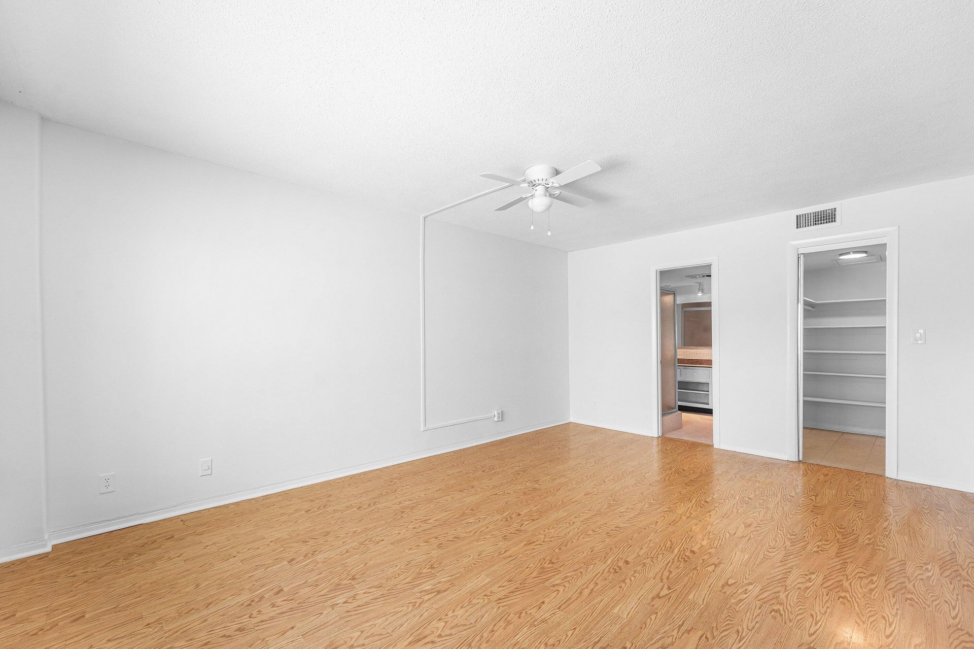 1850 S Ocean, Unit 303, Lauderdale by the Sea, FL 33062 Photo