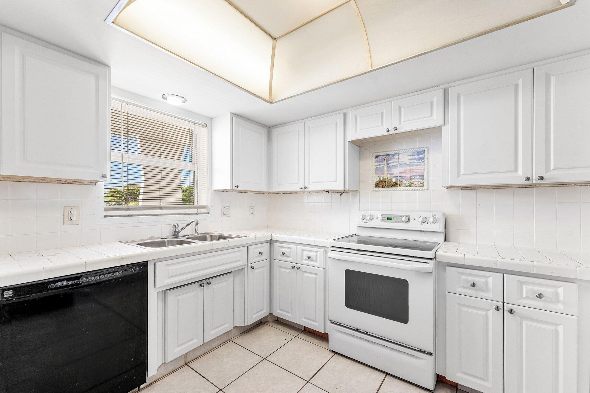 1850 S Ocean, Unit 303, Lauderdale by the Sea, FL 33062 Photo