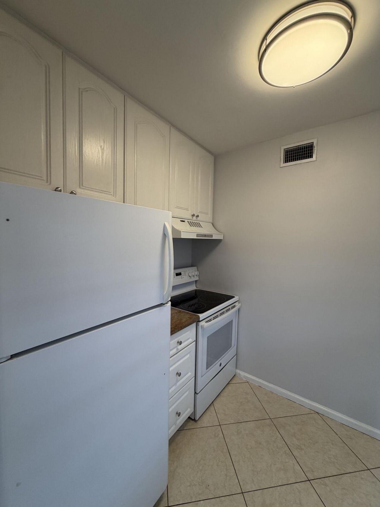 3225 NE 21st Avenue, Unit 7, Lighthouse Point, FL 33064 Photo