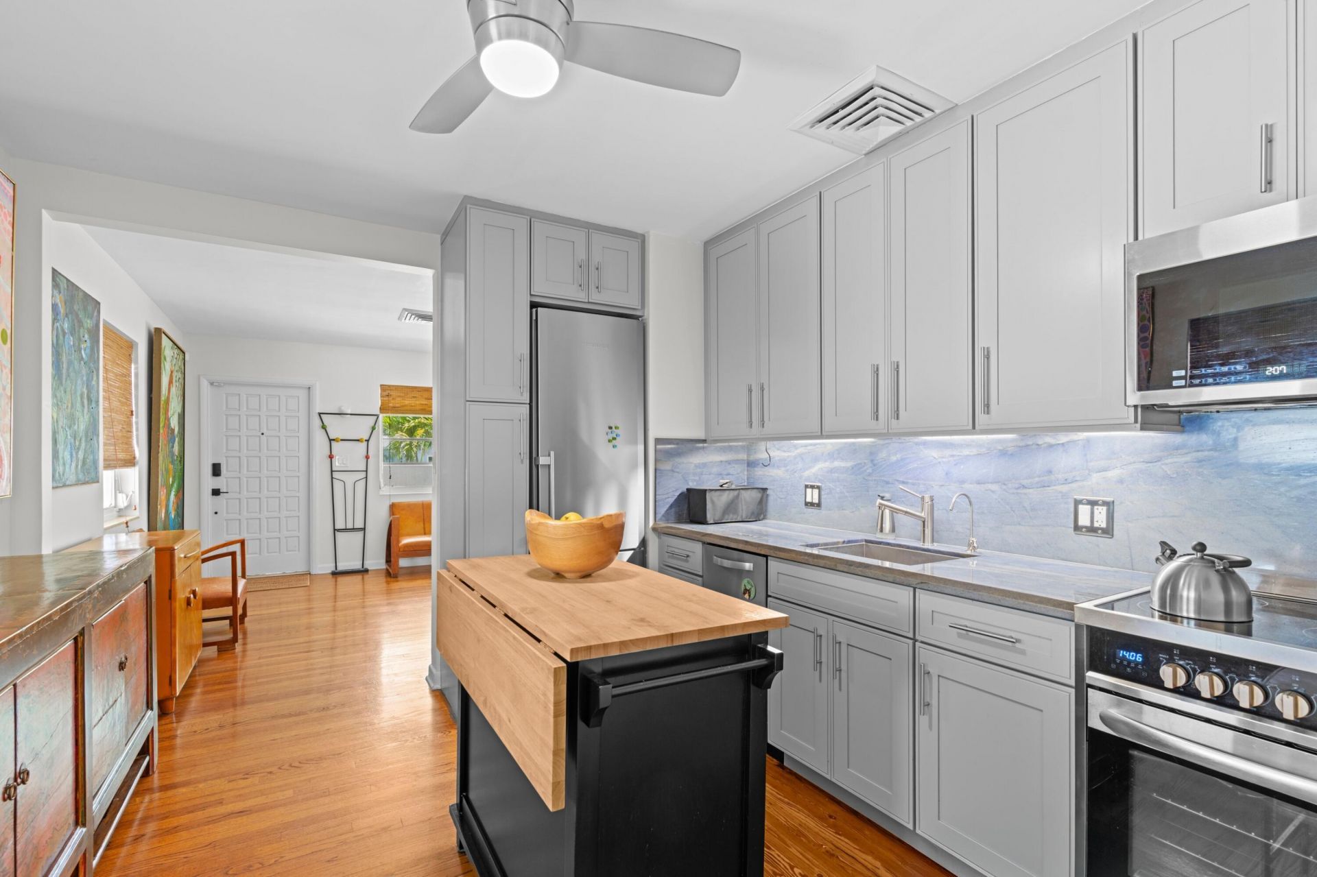 3221 Liddy Avenue, West Palm Beach, FL 33407 Photo