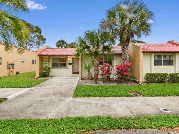 103 Lake Anne Drive, West Palm Beach, FL 33411