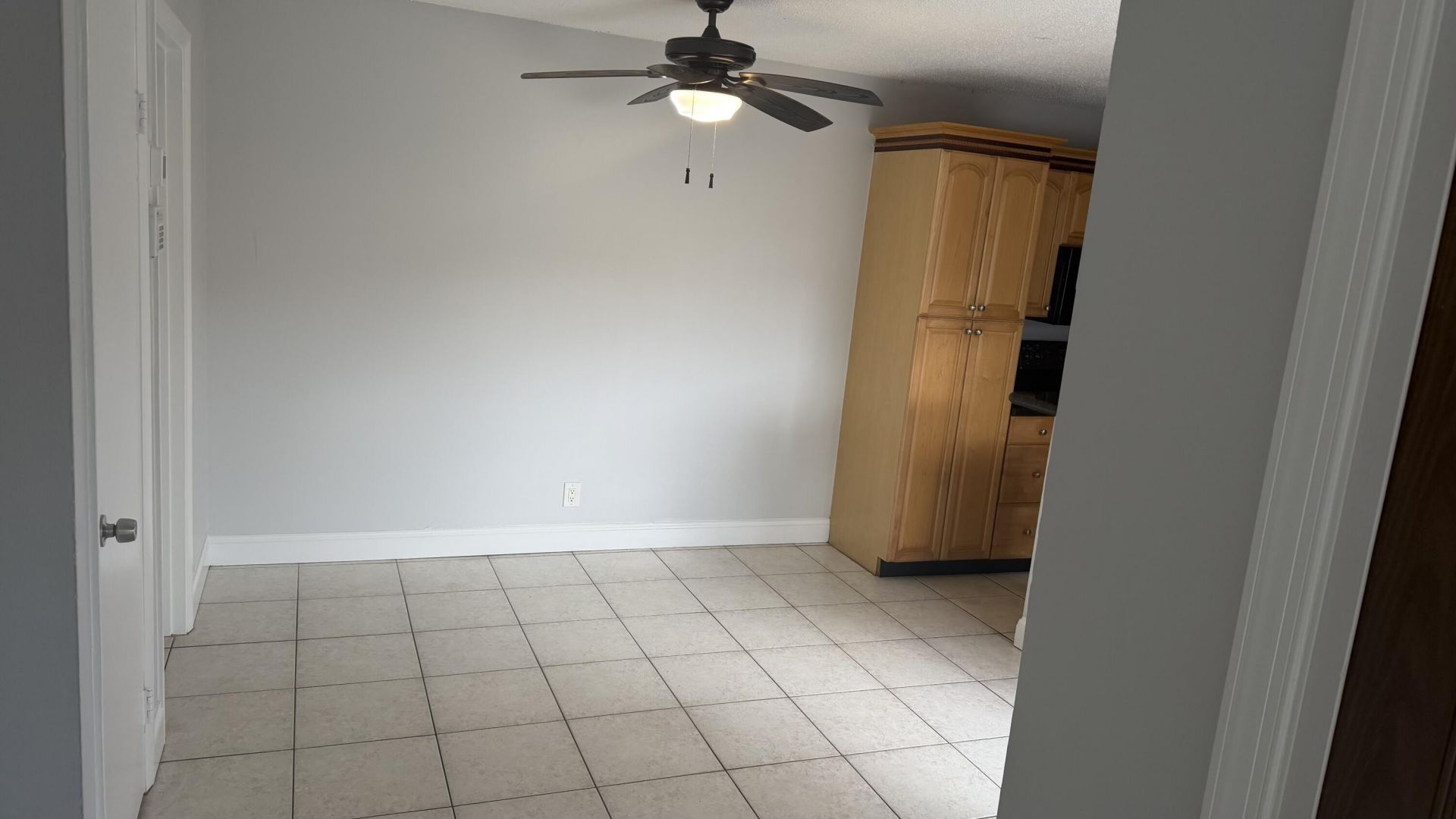 882 Springdale Circle, Unit 88-b, Palm Springs, FL 33461 Photo