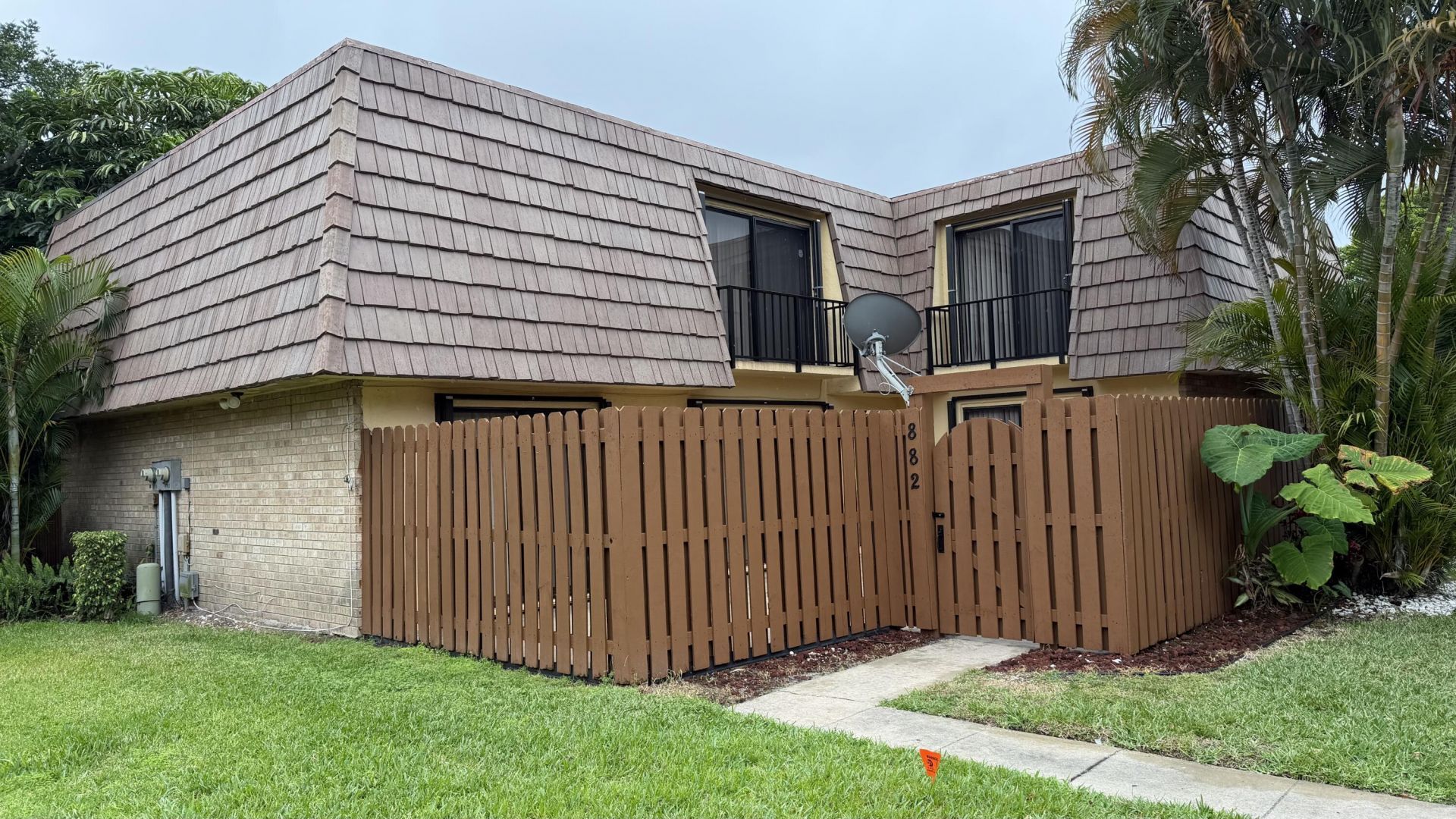 882 Springdale Circle, Unit 88-b, Palm Springs, FL 33461 Photo