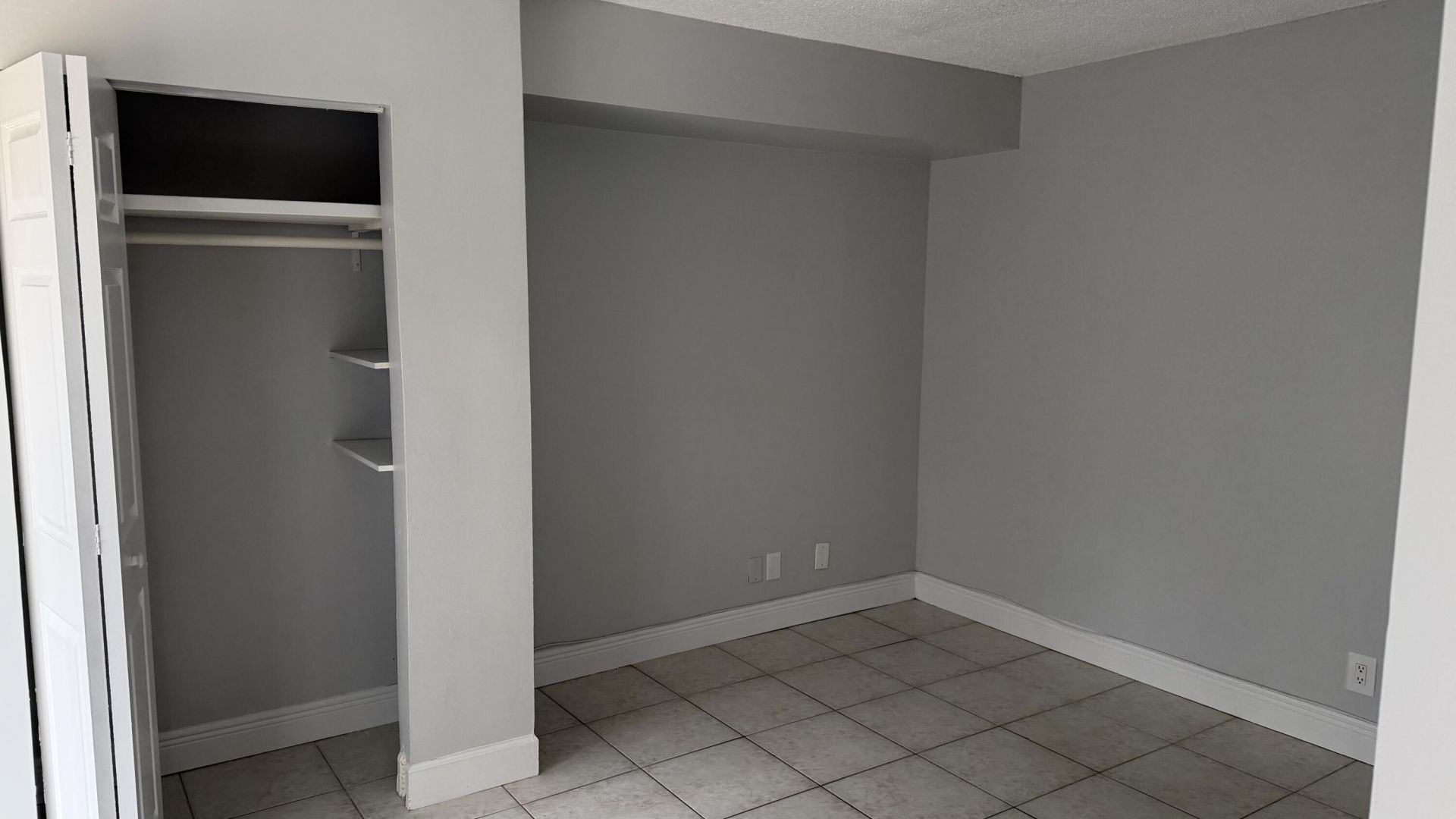 882 Springdale Circle, Unit 88-b, Palm Springs, FL 33461 Photo