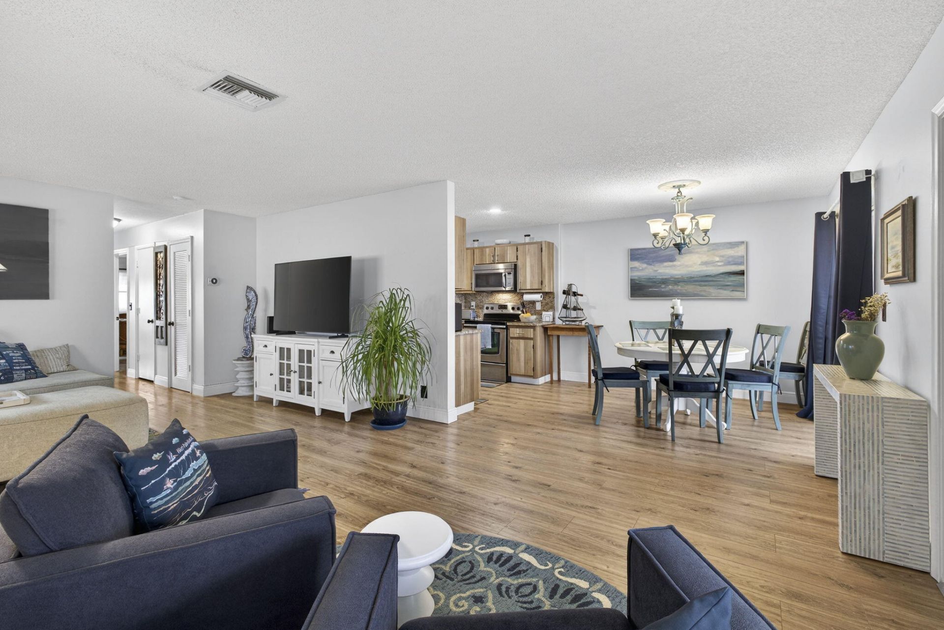 5455 Janice Lane, West Palm Beach, FL 33417 Photo