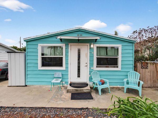 1071 Peak Road, Lake Worth, FL 33462