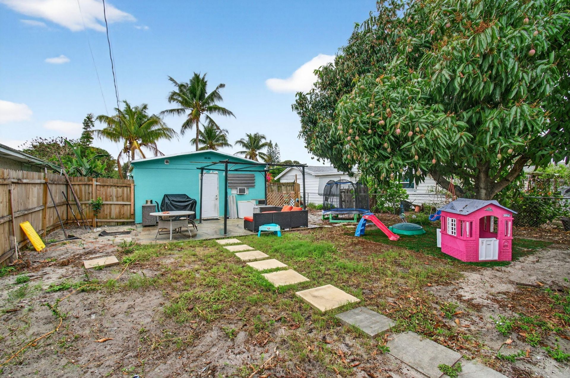 1071 Peak Road, Lake Worth, FL 33462 Photo