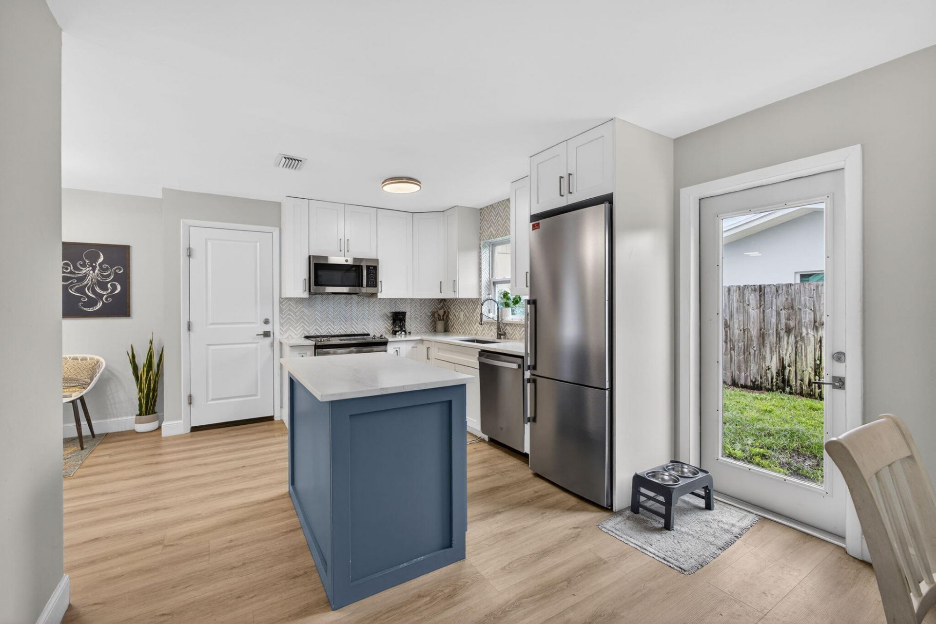 9820 Daisy Avenue, Palm Beach Gardens, FL 33410 Photo