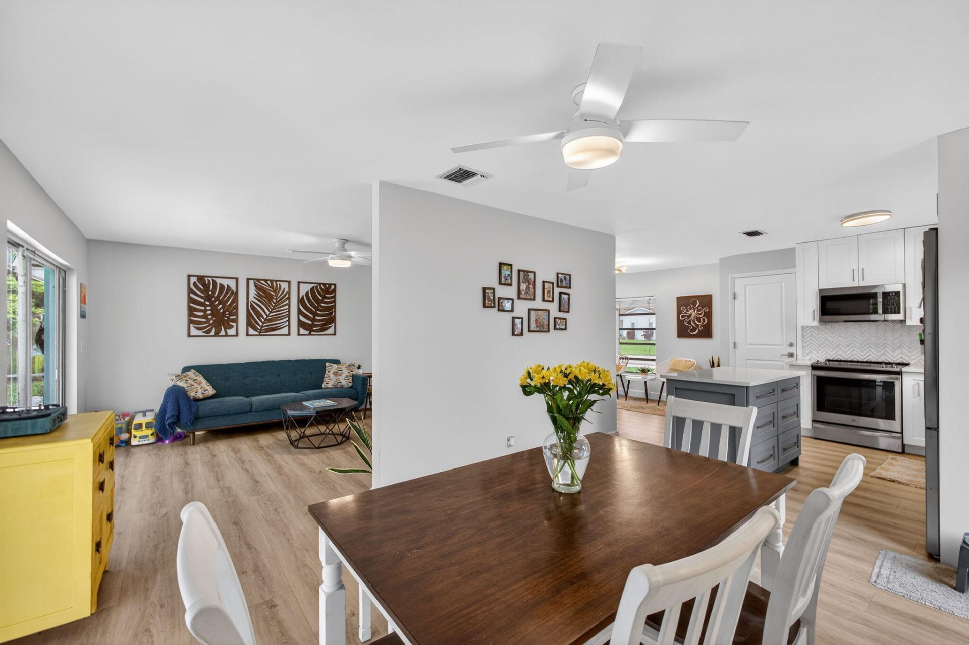 9820 Daisy Avenue, Palm Beach Gardens, FL 33410 Photo