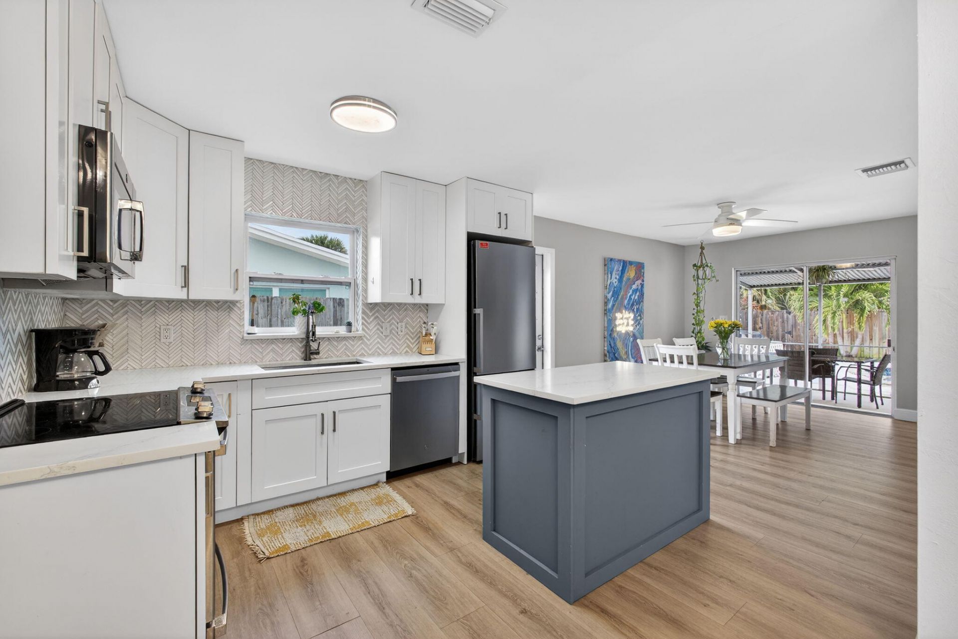 9820 Daisy Avenue, Palm Beach Gardens, FL 33410 Photo