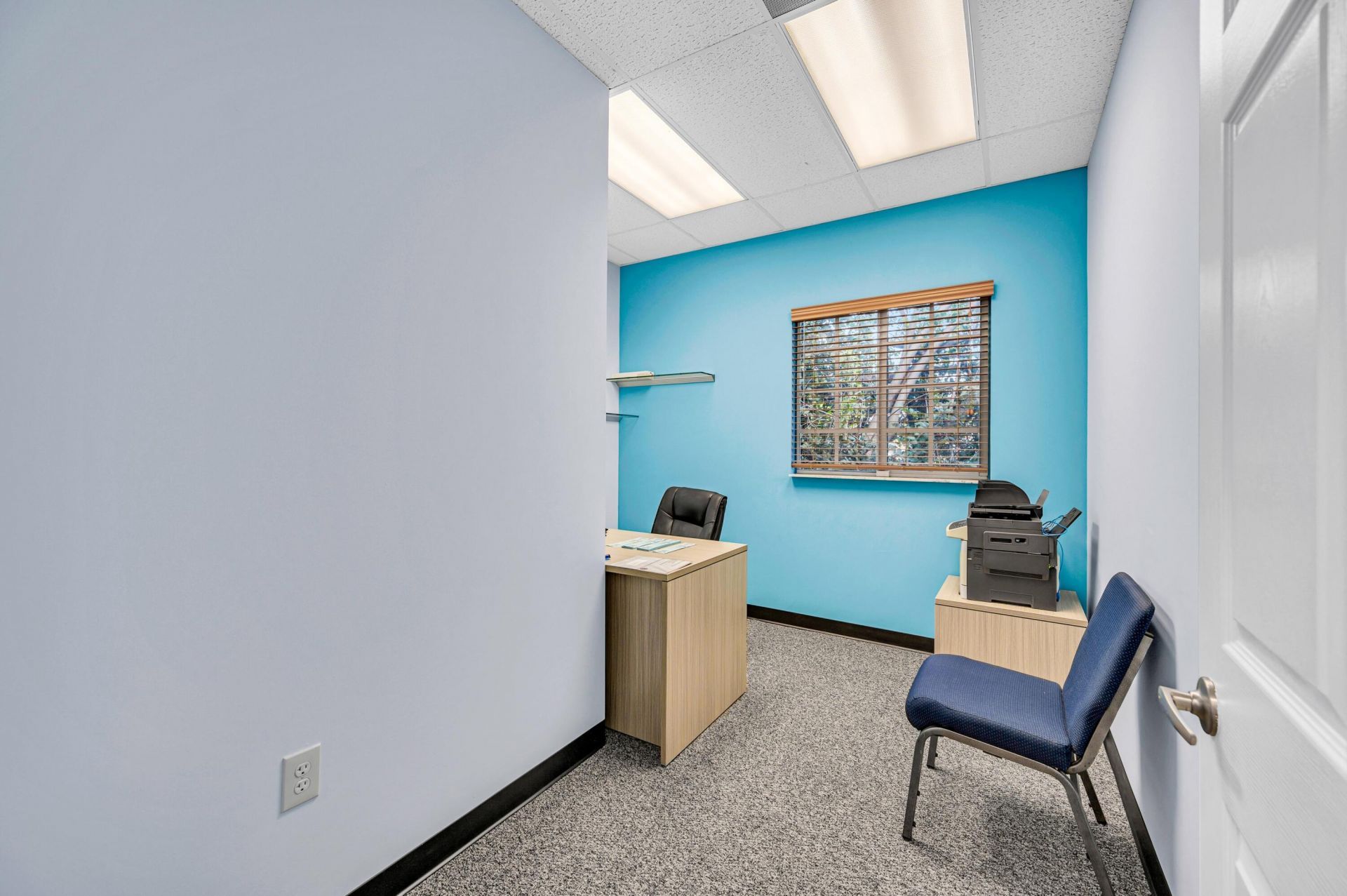 6090 Boulevard Of Champions, North Lauderdale, FL 00000 Photo