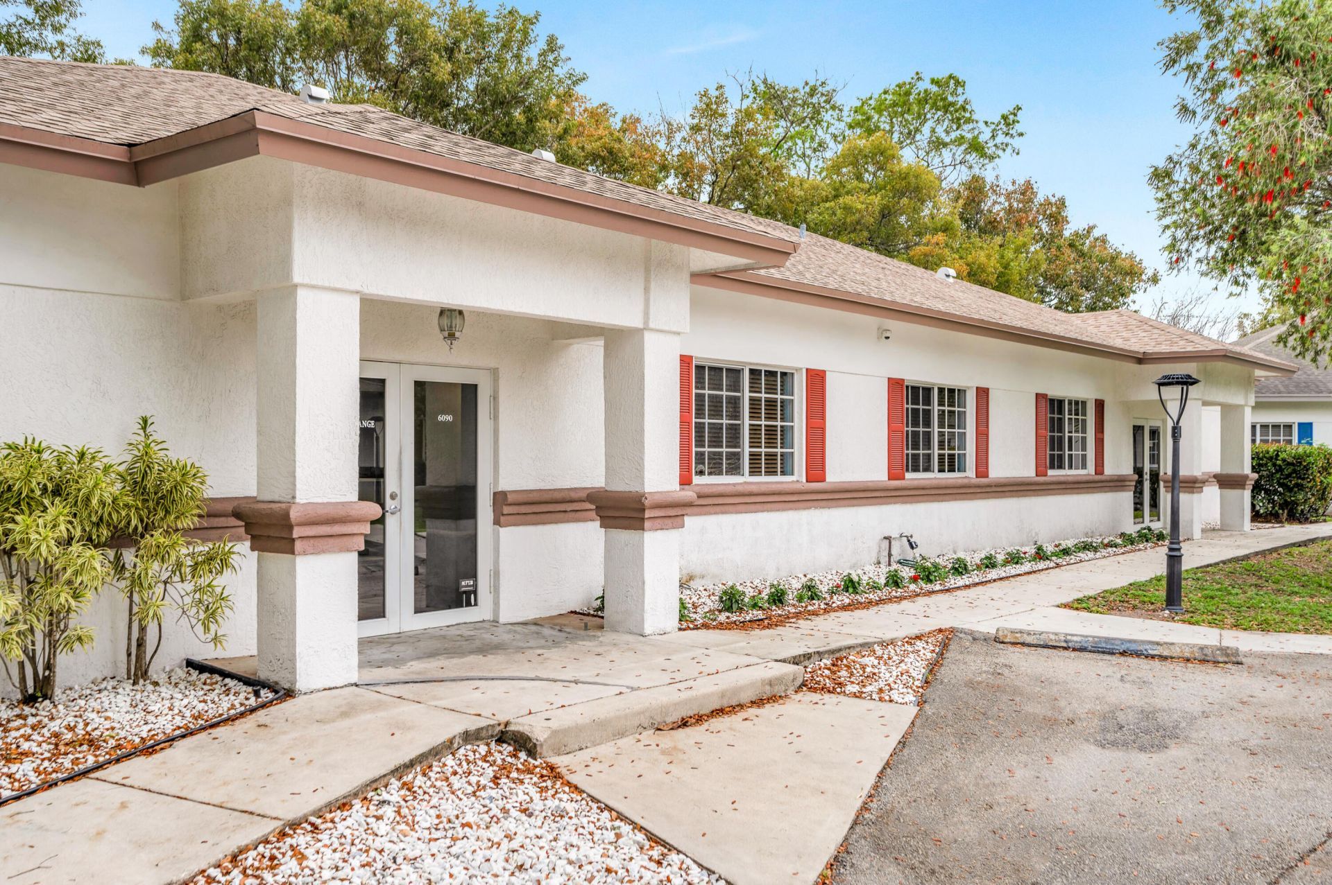 6090 Boulevard Of Champions, North Lauderdale, FL 00000 Photo