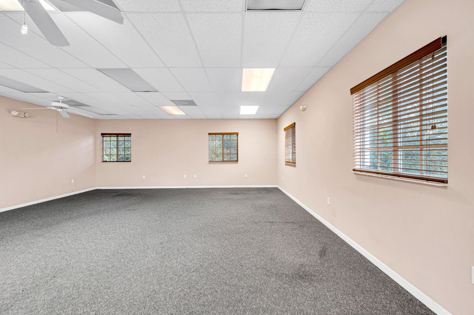 6090 Boulevard Of Champions, North Lauderdale, FL 00000 Photo