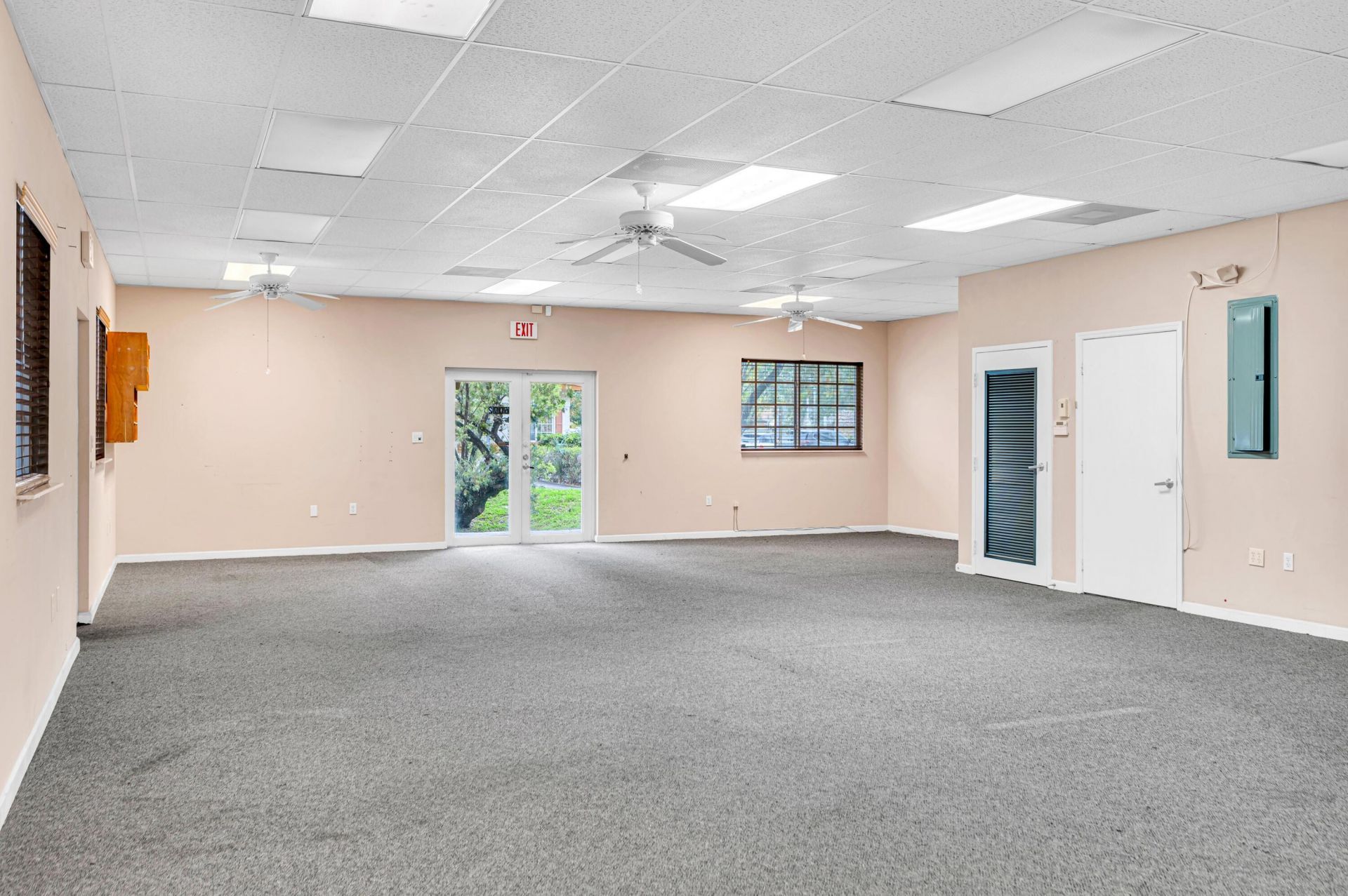 6090 Boulevard Of Champions, North Lauderdale, FL 00000 Photo