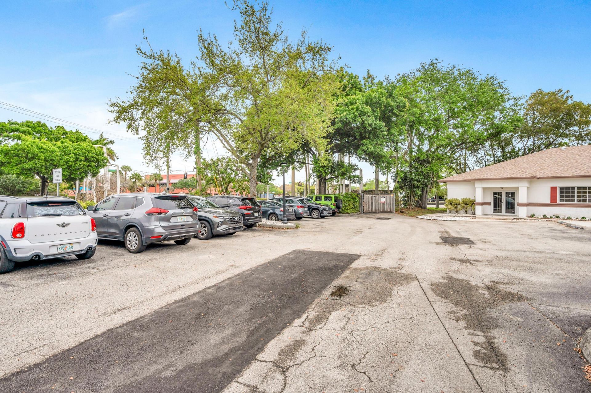 6090 Boulevard Of Champions, North Lauderdale, FL 00000 Photo