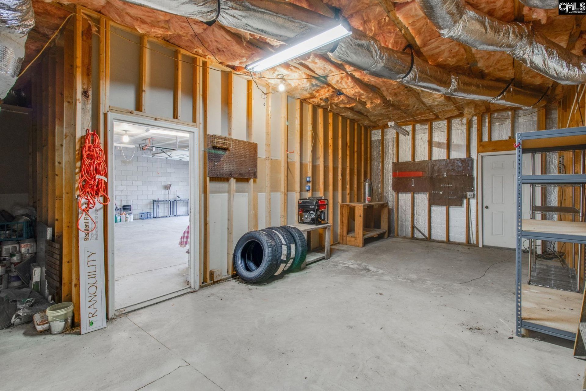 239 Blackthorn Drive Photo 34