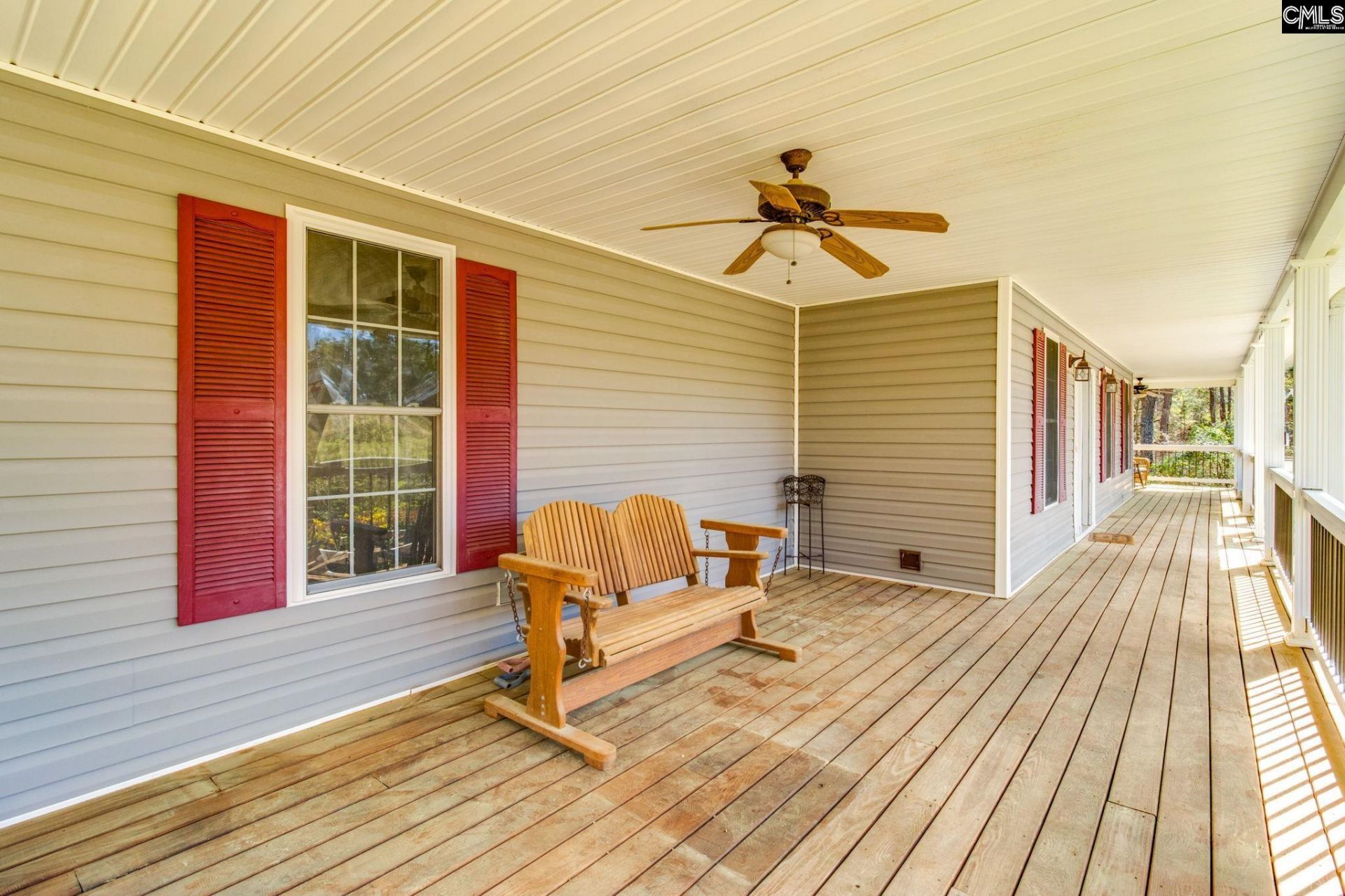 239 Blackthorn Drive Photo 7