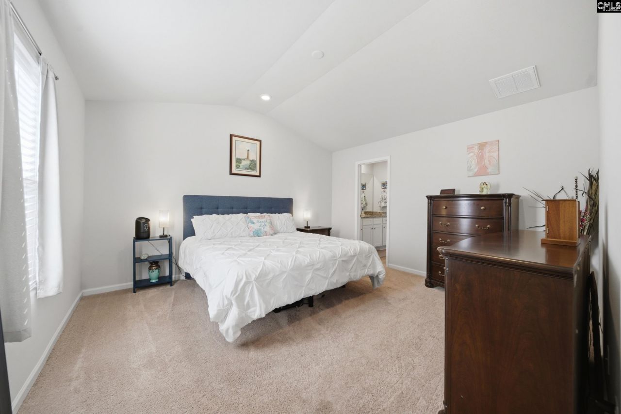 584 Lamorak Place Photo 15