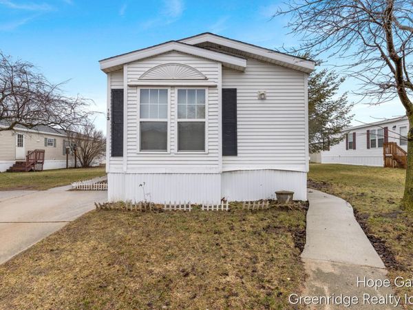 360 E Tuttle Road, Unit 183, Ionia, MI 48846