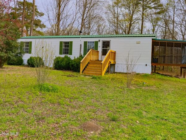 381 Washington Creek Drive , Willard, NC 28478