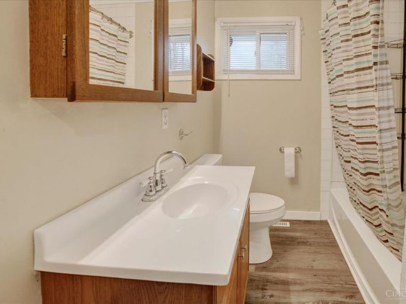 105 Jan Lynn Lane, Hillsboro, OH 45133 Photo 13