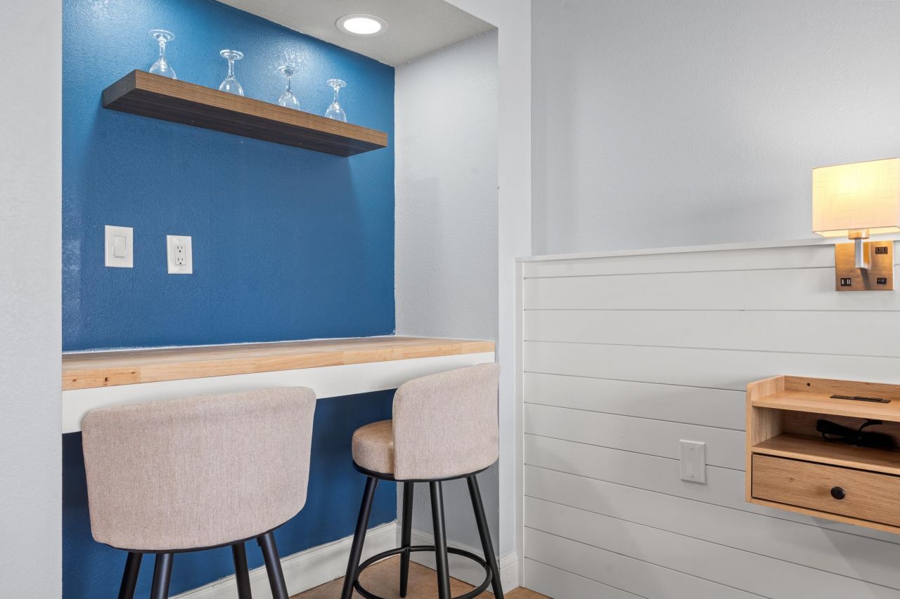 2300 Ocean Blvd. N  Photo 13