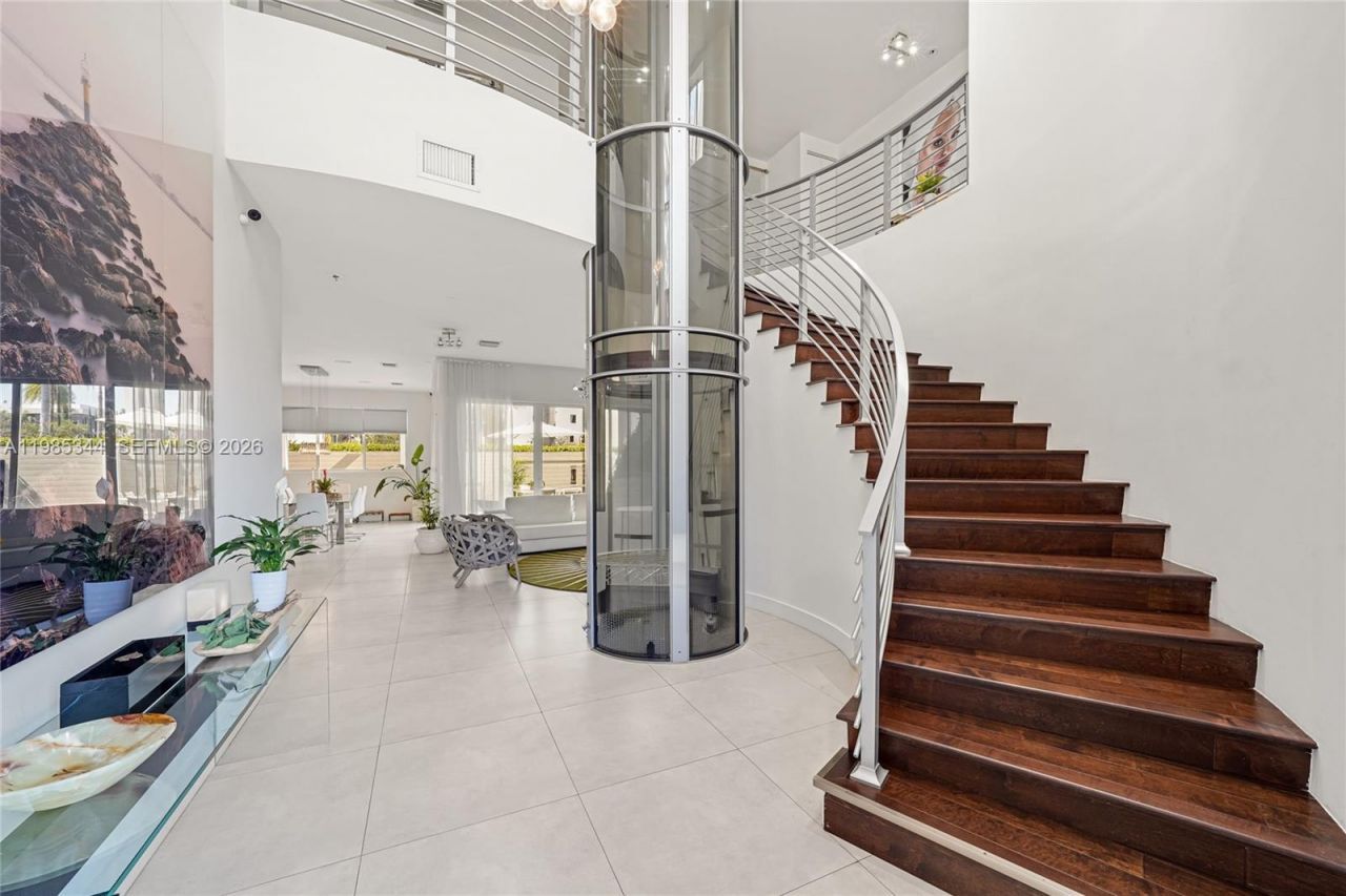 7515 NW 99th Ave, Doral, FL 33178 Photo