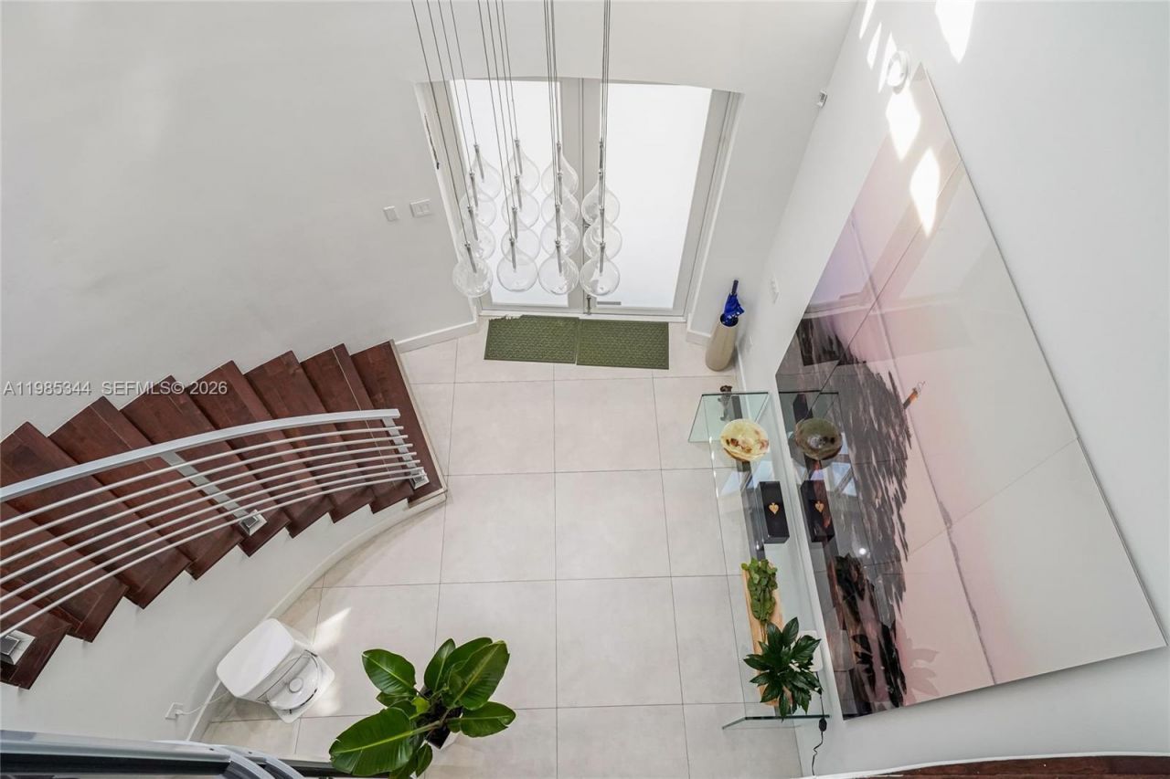 7515 NW 99th Ave, Doral, FL 33178 Photo