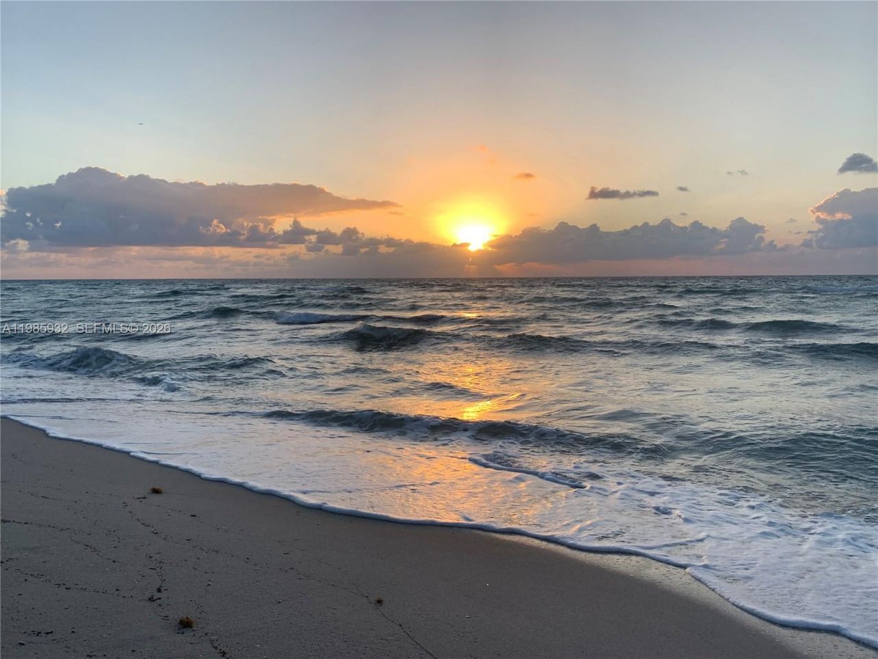 2625 Collins Ave , Unit 320, Miami Beach, FL 33140 Photo