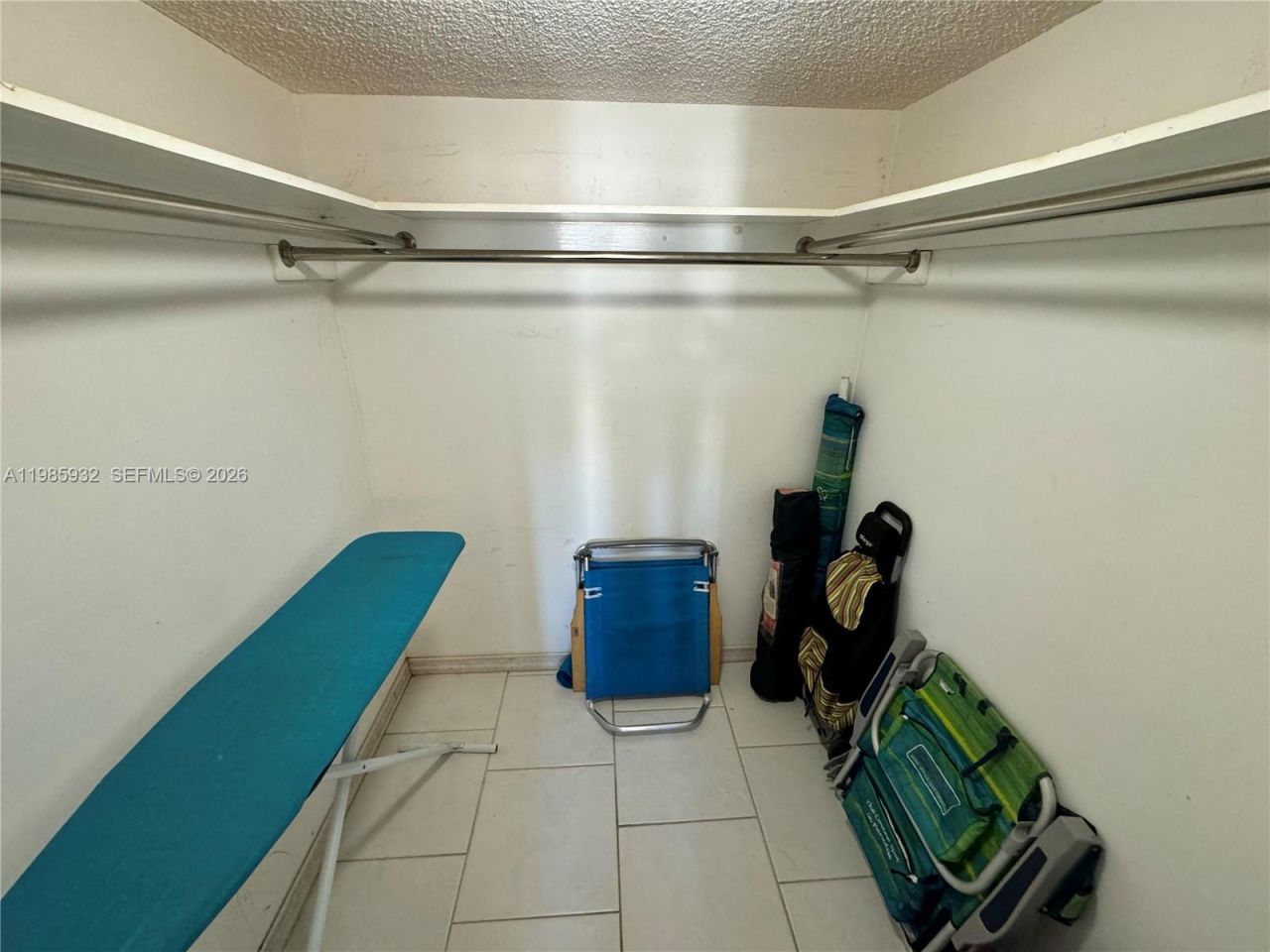 2625 Collins Ave , Unit 320, Miami Beach, FL 33140 Photo