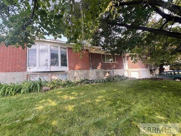 645 Bannock Avenue, AMERICAN FALLS, ID 83211