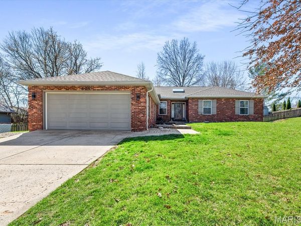 605 Wildwood Lane , O'Fallon, IL 62269